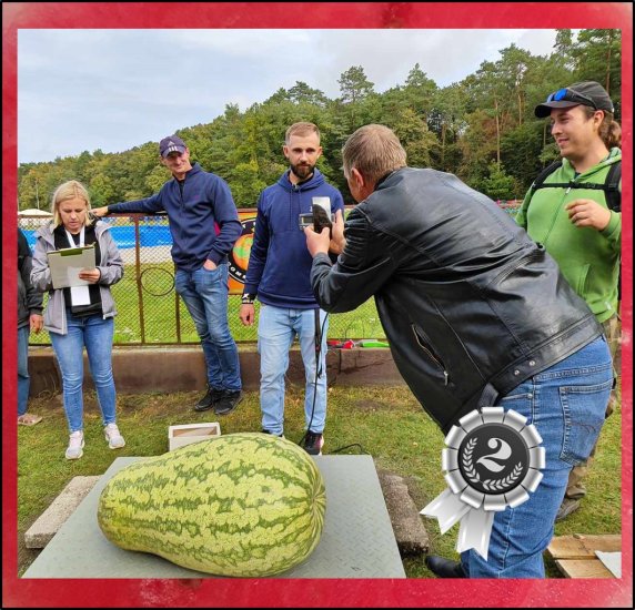 153.2 Laskiewicz 2023 (69,5kg) 1 Kern - zum Schließen ins Bild klicken